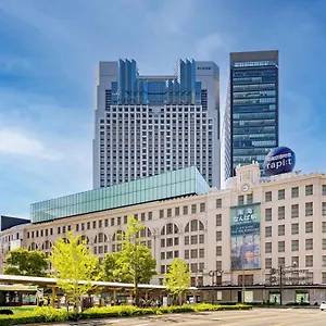 5* מלון Swissotel Nankai