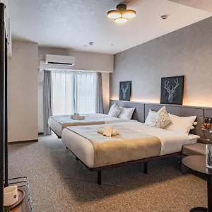 3* בית הארחה 11 Shinsaibashi Ii